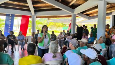 Gobernadora Carrillo impulsa Gran Misión Abuelos de la Patria en Mejía, estado Sucre