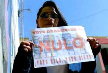 El voto blanco y nulo crece en las encuestas en Bolivia