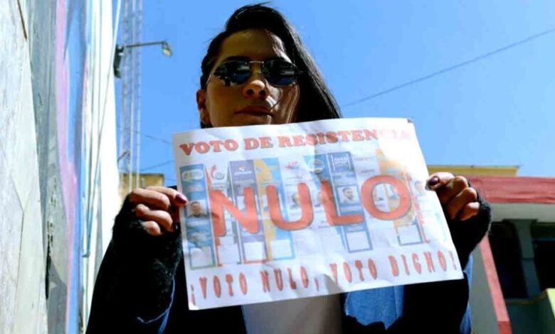 El voto blanco y nulo crece en las encuestas en Bolivia