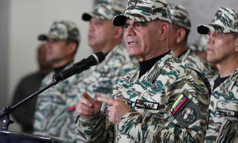 Padrino López: El pueblo venezolano quiere defender a su patria