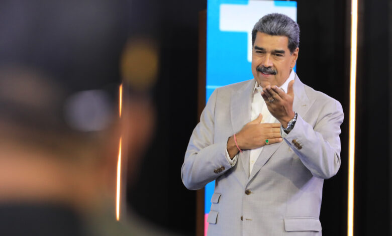 Presidente Maduro agradece expresiones de apoyo Cívico - Militar recibidas tras agresión de EE. UU.