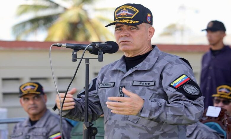Padrino López insta a los venezolanos a combatir la mentira imperial con convicción patriótica
