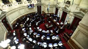 Parlamento argentino deroga cinco decretos de Milei