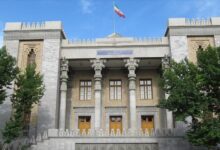 Irán condena políticas belicistas de EEUU contra Venezuela