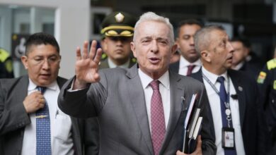 Tribunal ordena libertad inmediata de Álvaro Uribe hasta que sea definida su sentencia