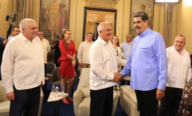 Venezuela y Cuba reafirman alianza estratégica con visita de delegación del PCC