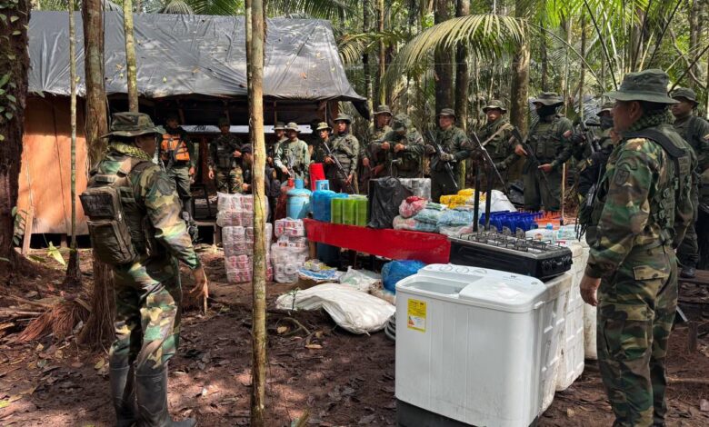 Fanb desmantela campamento Tancol en Amazonas