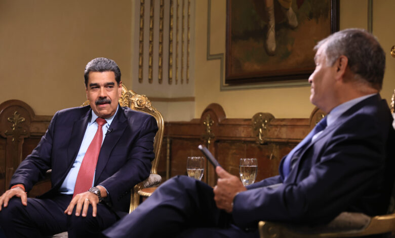 Entrevista con RT/ Maduro denuncia relato de EE. UU. para criminalizar a la izquierda