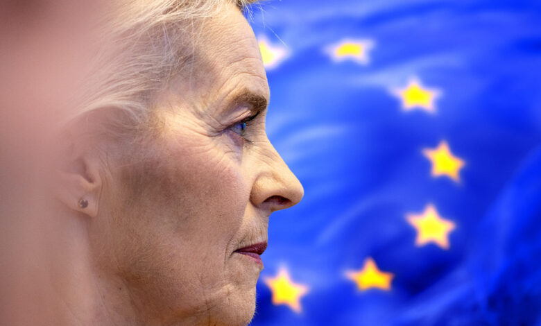 Von der Leyen bajo amenaza en el Parlamento Europeo