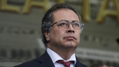 Petro: "Están asesinando jóvenes con misiles, ordenado por un presidente el de los EE.UU."