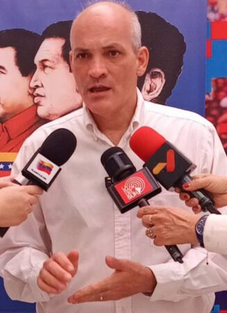 Vicepresidente Menéndez: La inteligencia artificial debe estar guiada por la ética y la soberanía