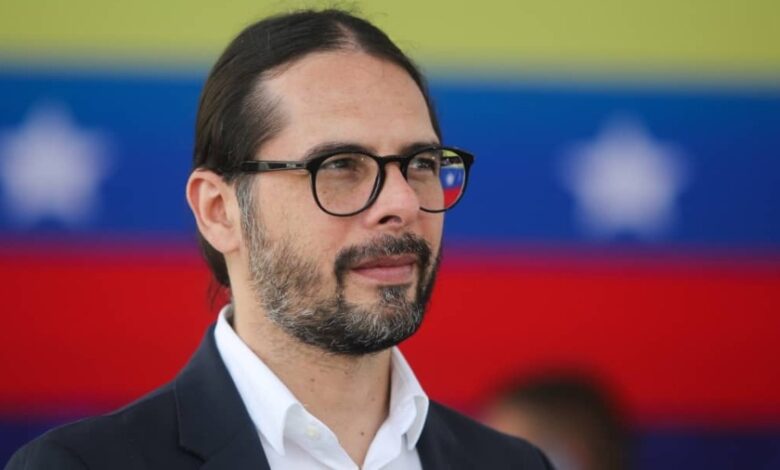 Venezuela propone crear programa conjunto de alfabetización tecnológica contra las narrativas hegemónicas