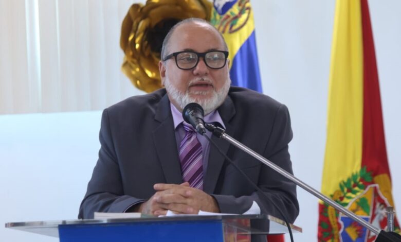 Defensor del Pueblo instó a cuerpos policiales a ser garantes de los DDHH