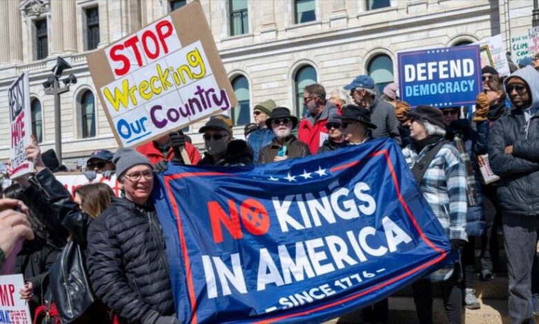 Bajo el lema 'No Kings' millones protestarán en EE. UU. contra prácticas autoritarias de Trump