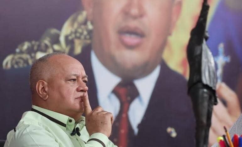 Cabello advierte a quienes piden invasión: la batalla se va a dar es aquí con los pies en la tierra