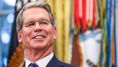 Scott Bessent revela que EE.UU. ayuda a Milei para "sacar a China de Argentina"