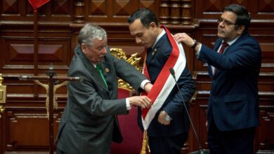 EE. UU. "se compromete a colaborar" con nuevo presidente interino de Perú
