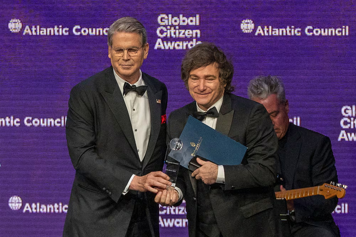 Estados Unidos formalizó el swap por 20.000 millones de dólares con Argentina