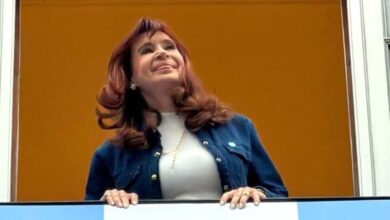 Cristina ante cierre de campaña: "Hay que frenar este camino de entrega y humillación nacional"