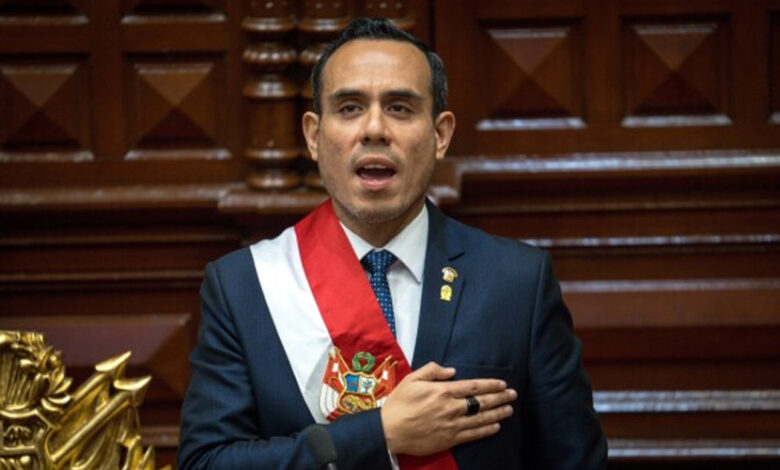 Escándalos y denuncias: polémico historial de José Jerí, nuevo presidente interino de Perú