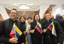 Papa León XIV recibe en audiencia a la delegación venezolana en el Vaticano