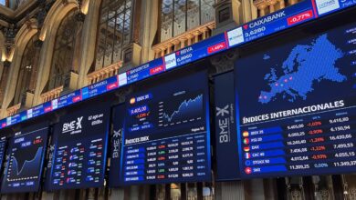 Las bolsas europeas cierran planas y Wall Street abre en rojo por tensiones internacionales