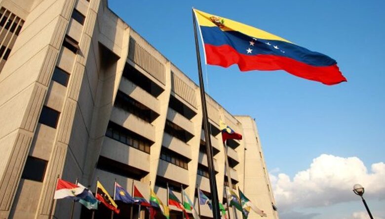 Presidente Maduro presenta recurso al TSJ para retirar nacionalidad a Leopoldo López