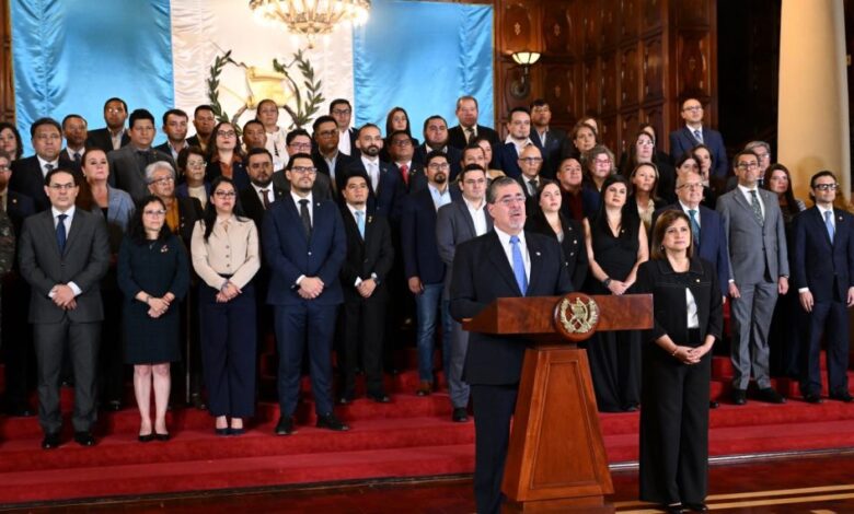 Presidente de Guatemala denuncia intento de golpe de Estado desde el Poder Judicial