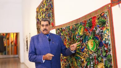 Presidente Maduro llama al combate por la paz global y la descolonización mediática