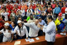 Maduro juramentó Comisión Constituyente rumbo a la refundación del Movimiento Obrero Venezolano