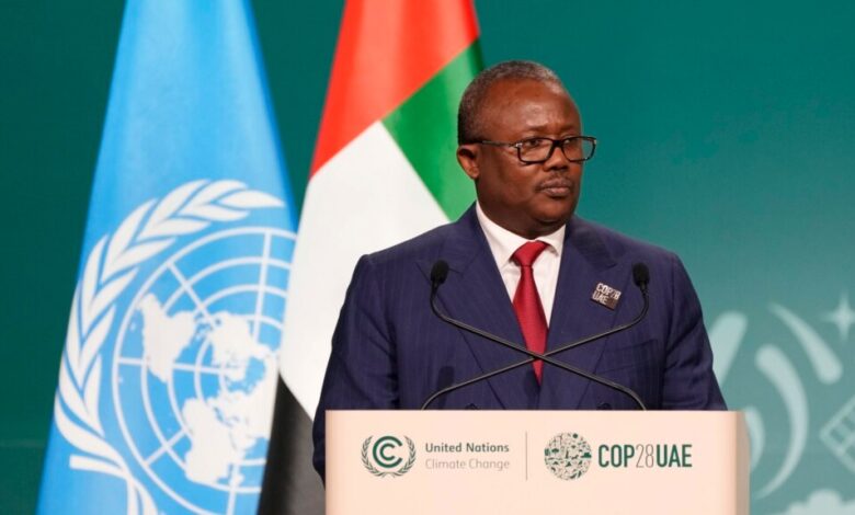 El presidente derrocado de Guinea-Bissau, Embalo, llega a Brazzaville