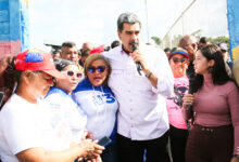 Presidente Maduro: Vamos a constituir y alcanzar las seis mil comunas que necesita Venezuela"