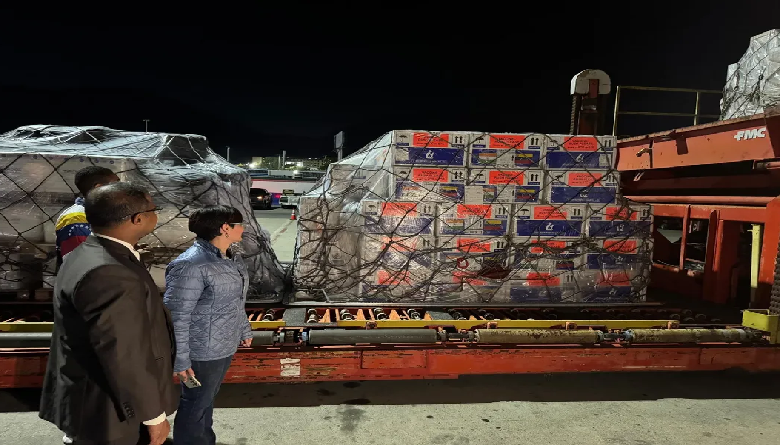 Venezuela recibe 135 mil nuevas vacunas provenientes de la India