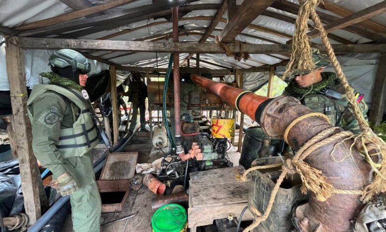 Desmantelan campamento dedicado a la extracción ilegal de oro en Bolívar