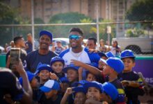 ninos-de-petare-disfrutaron-de-una-clinica-deportiva-con-ronald-acuna-jr