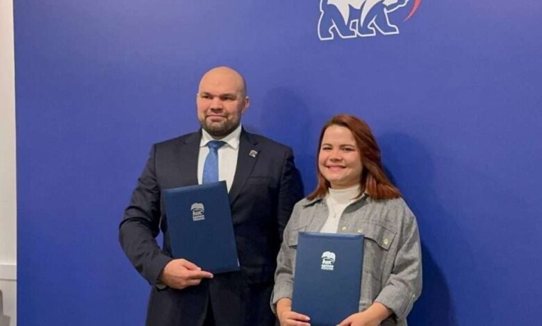 Jpsuv y Guardia Joven de Rusia Unida suscriben acuerdo para fortalecer intercambio