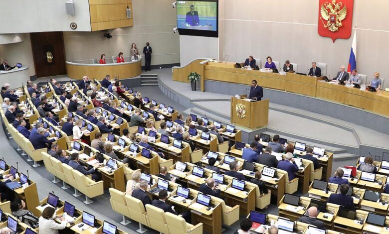 Duma rusa insta a condena global de la amenaza militar de EE.UU. a Venezuela