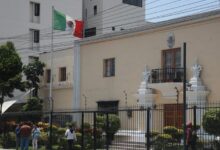 Perú amplía custodia de la embajada de México tras pedido de prisión contra Betssy Chávez