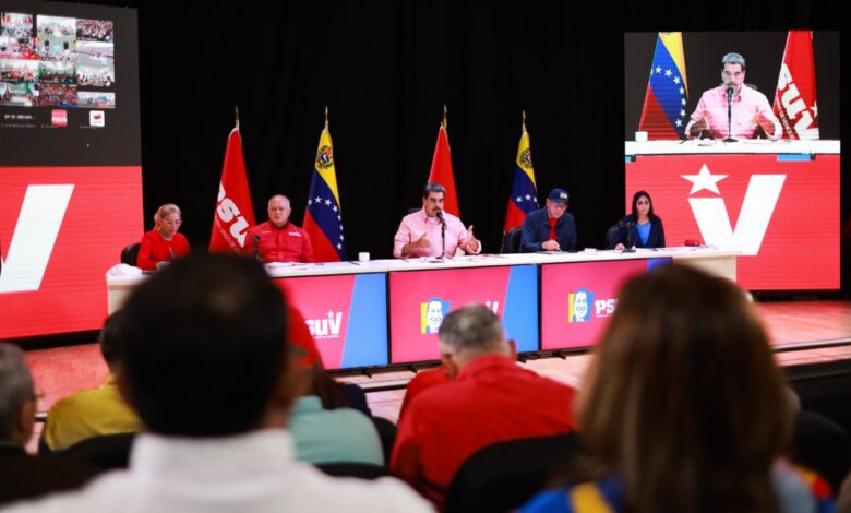 Presidente Maduro: "Ante cada agresión imperialista el pueblo responde con más Revolución"