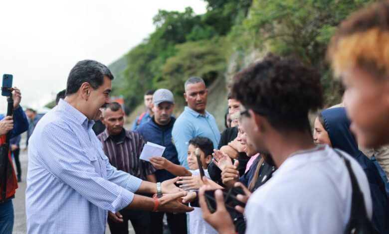 Presidente Maduro activó Plan de Corredor Vial Caracas-La Guaira