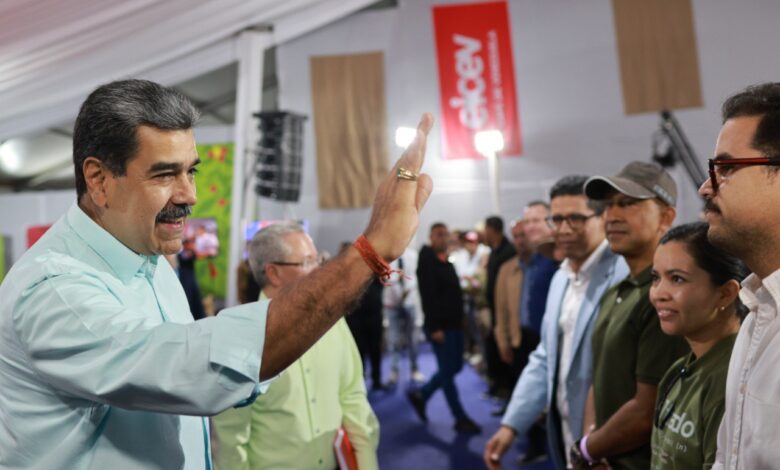 Presidente Maduro entregó tazas de Oro, Plata y Bronce en Feria Internacional de Café 2025