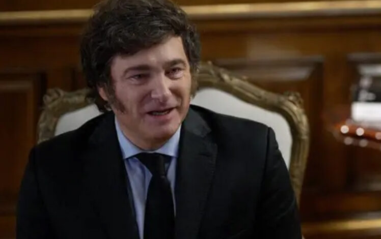 Opinión/ El Presidente que se ríe de la democracia