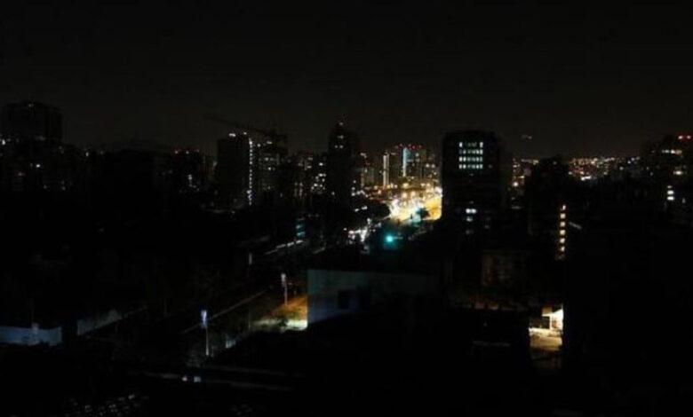 Apagón afecta a unos 60 mil clientes en la capital de Chile