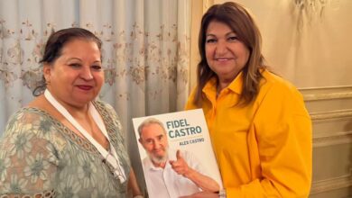 Ministra Santaella celebra en Cuba 80 años de Federación Democrática Internacional de Mujeres