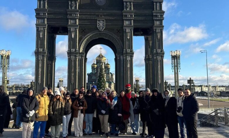 Jóvenes venezolanos llegan a Rusia para Tercer Foro Juvenil Rusia-Venezuela