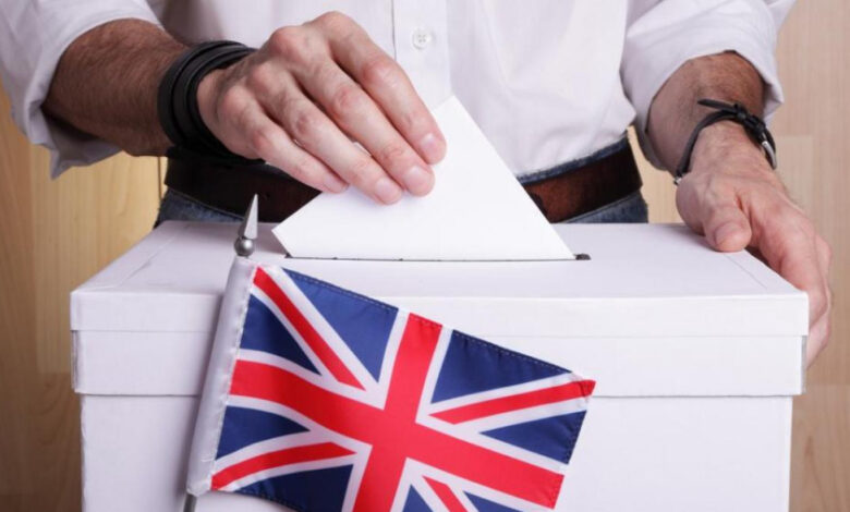 El Gobierno británico retrasa a 2028 los comicios de alcaldes