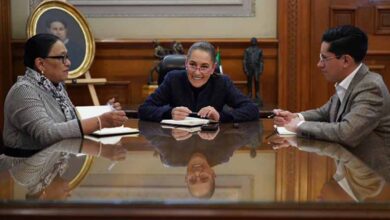 Sheinbaum conversó con el papa León XIV y le invitó a visitar México