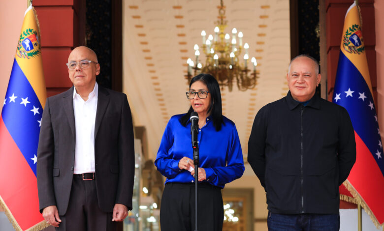 «Abrir espacios para la convivencia con respeto»: Presidenta Encargada confirma 406 excarcelaciones