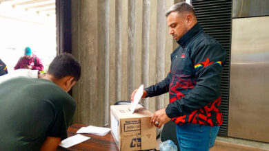 Metro de Caracas recolecta cartas por la liberación del presidente Maduro y Cilia Flores