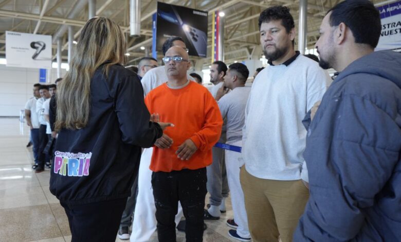 128 venezolanos retornaron de Estados Unidos